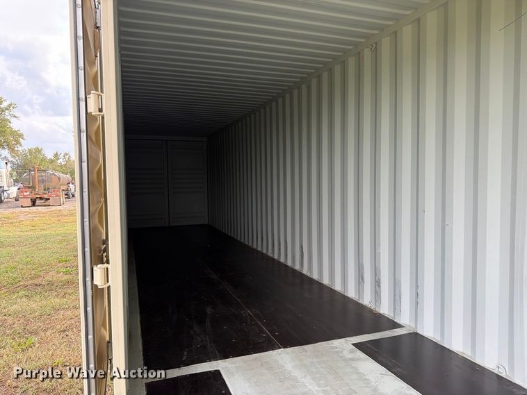 image for item DT3001 2026 Rayfore shipping container