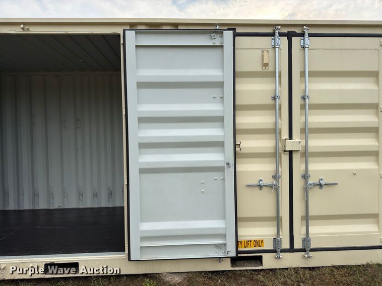 image for item DT3001 2026 Rayfore shipping container