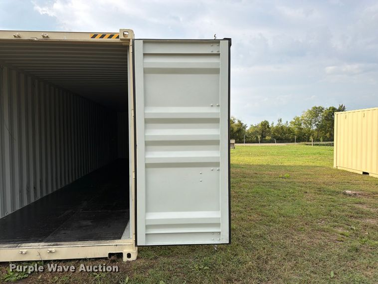 image for item DT3001 2026 Rayfore shipping container