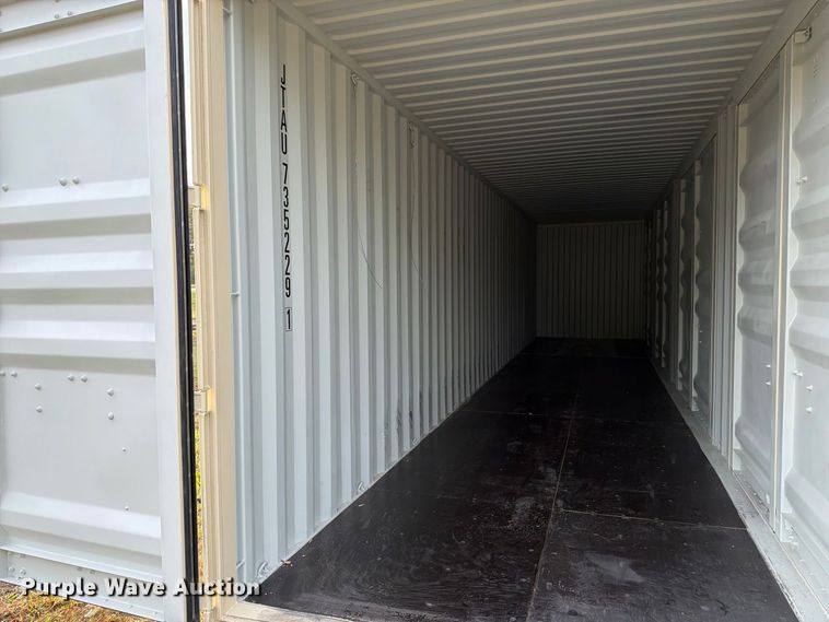 image for item DT3001 2026 Rayfore shipping container