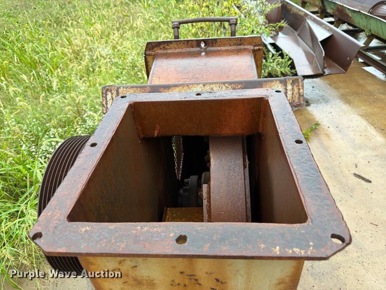 image for item DT3009 Chip Master 53A wood chipper
