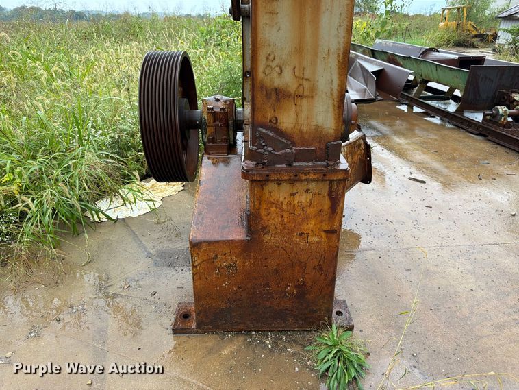 image for item DT3009 Chip Master 53A wood chipper