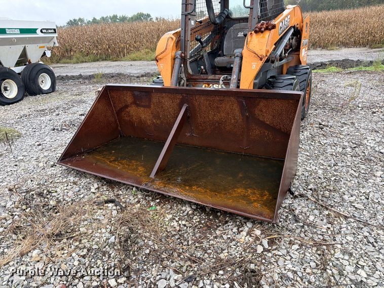 image for item DT3018 2013 Case SV185 skid steer loader