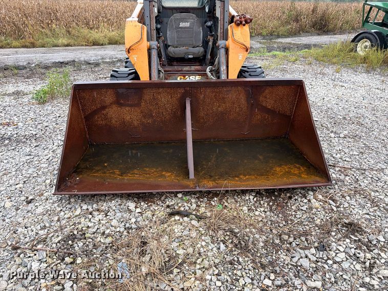 image for item DT3018 2013 Case SV185 skid steer loader