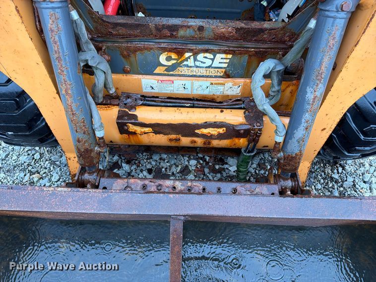 image for item DT3018 2013 Case SV185 skid steer loader