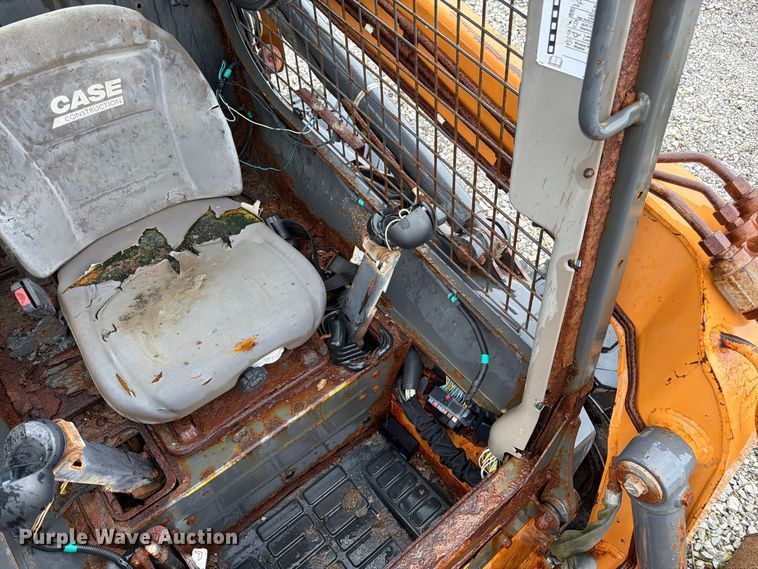 image for item DT3018 2013 Case SV185 skid steer loader