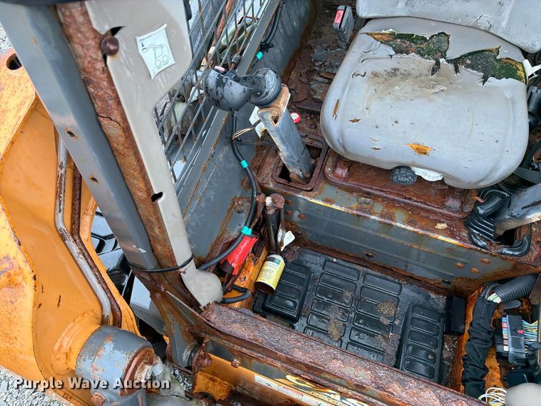 image for item DT3018 2013 Case SV185 skid steer loader