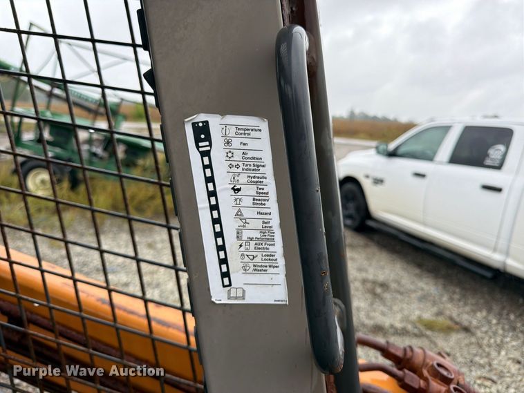 image for item DT3018 2013 Case SV185 skid steer loader