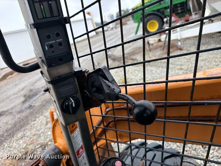 image for item DT3018 2013 Case SV185 skid steer loader