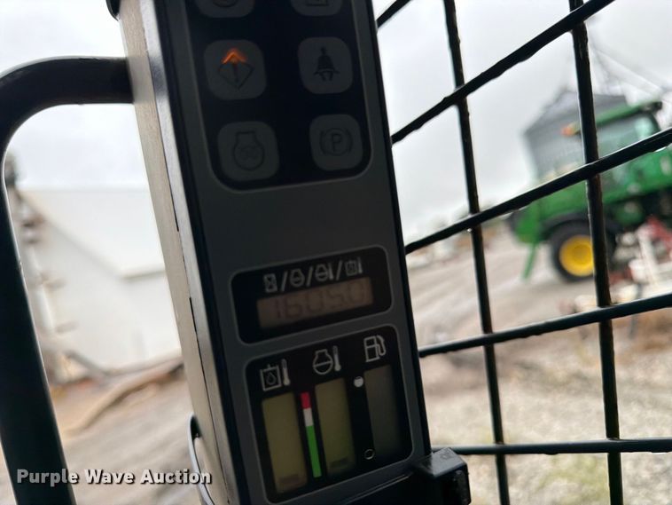 image for item DT3018 2013 Case SV185 skid steer loader