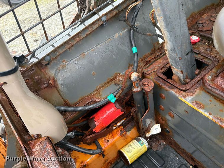 image for item DT3018 2013 Case SV185 skid steer loader