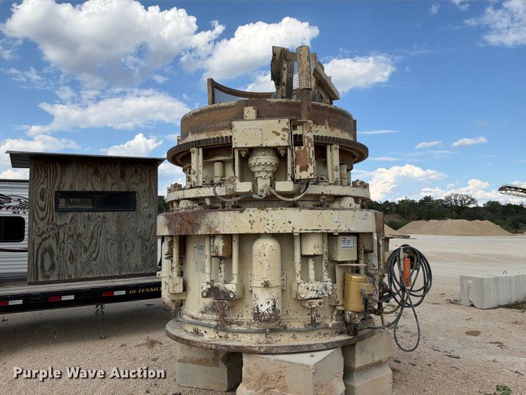 image for item DU1554 Cedarapids MVP 380 cone crusher