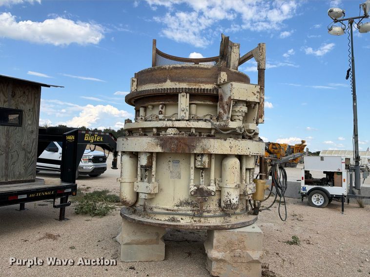 image for item DU1554 Cedarapids MVP 380 cone crusher