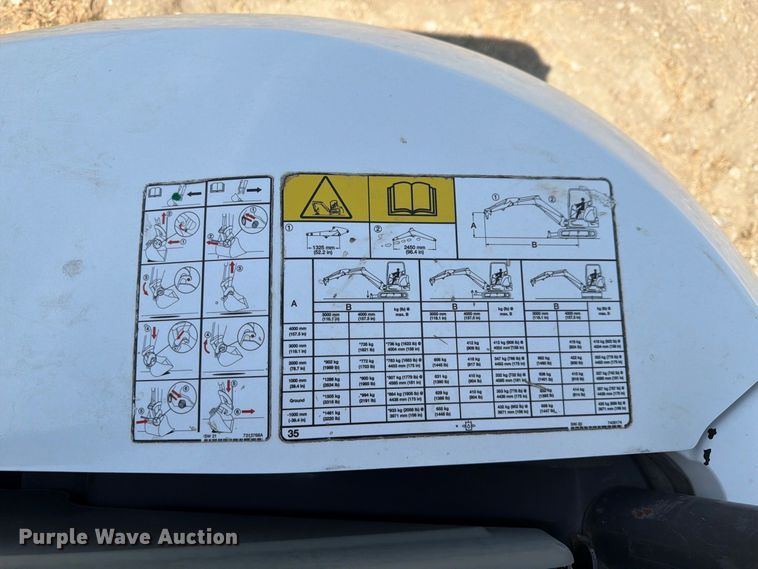image for item DU3132 2022 Bobcat E35i mini excavator
