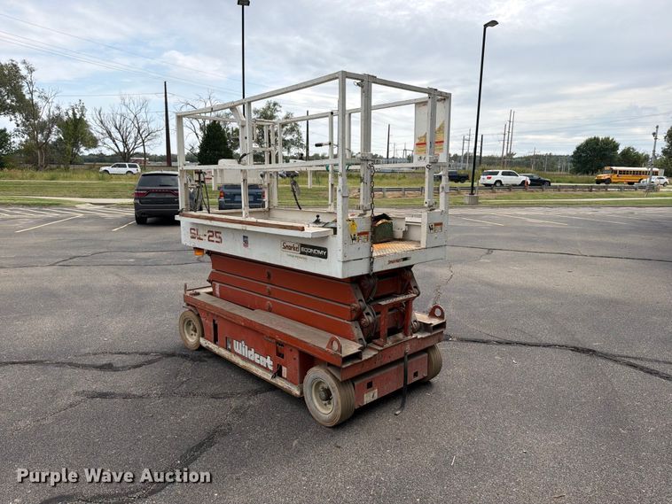 image for item DV0919 Snorkel SL25 scissor lift
