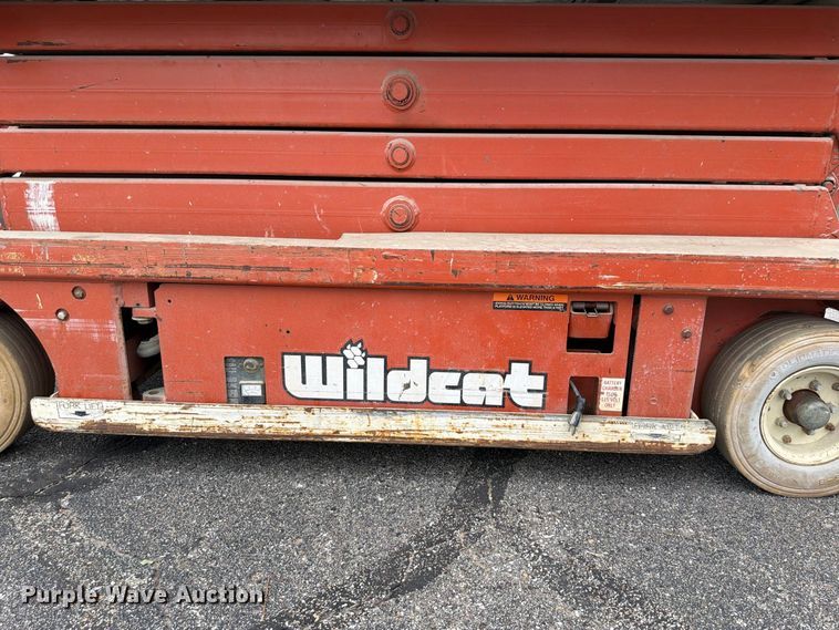 image for item DV0919 Snorkel SL25 scissor lift