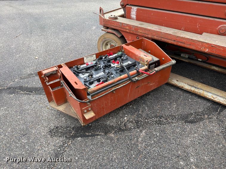 image for item DV0919 Snorkel SL25 scissor lift