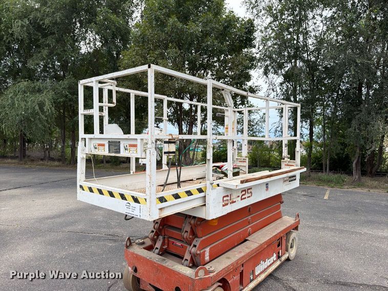 image for item DV0919 Snorkel SL25 scissor lift