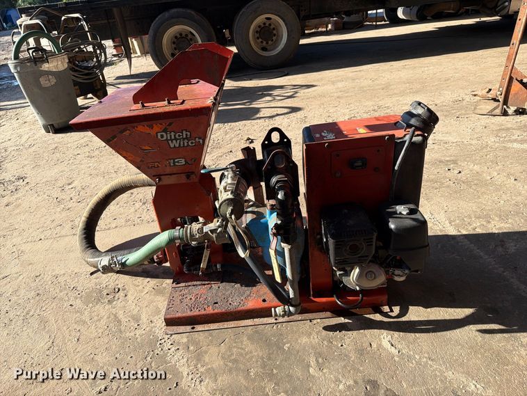 image for item DV7379 2017 Ditch Witch JT10 directional boring unit