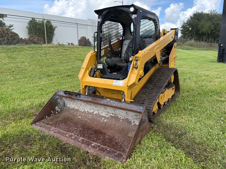 2022 Caterpillar 249D3 tracked skid steer loader