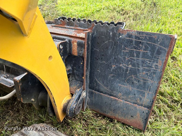 image for item DV7381 2022 Caterpillar 249D3 tracked skid steer loader