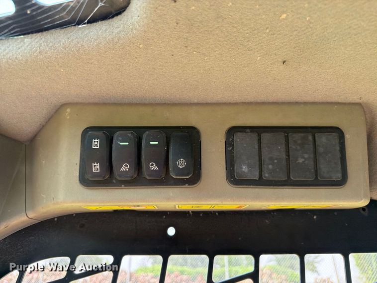 image for item DV7381 2022 Caterpillar 249D3 tracked skid steer loader