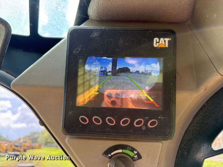 image for item DV7381 2022 Caterpillar 249D3 tracked skid steer loader