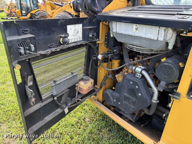 image for item DV7381 2022 Caterpillar 249D3 tracked skid steer loader
