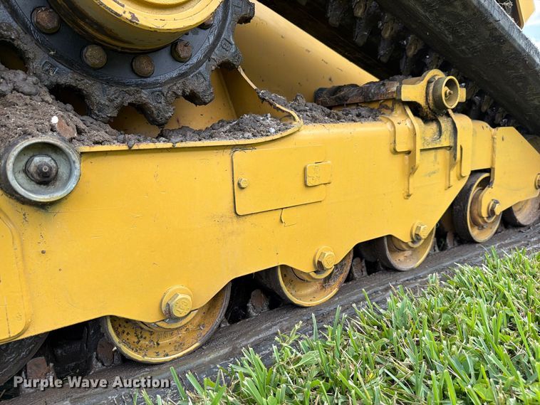 image for item DV7381 2022 Caterpillar 249D3 tracked skid steer loader