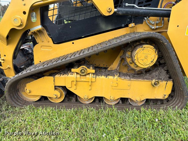 image for item DV7381 2022 Caterpillar 249D3 tracked skid steer loader