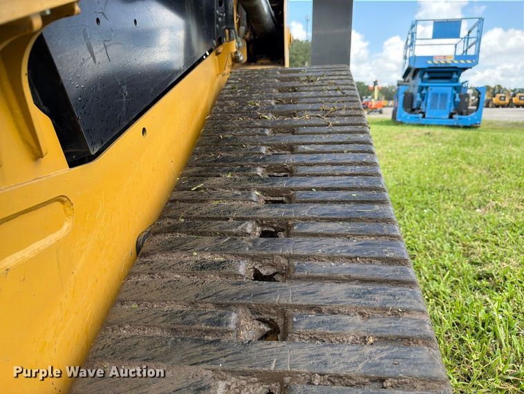 image for item DV7381 2022 Caterpillar 249D3 tracked skid steer loader