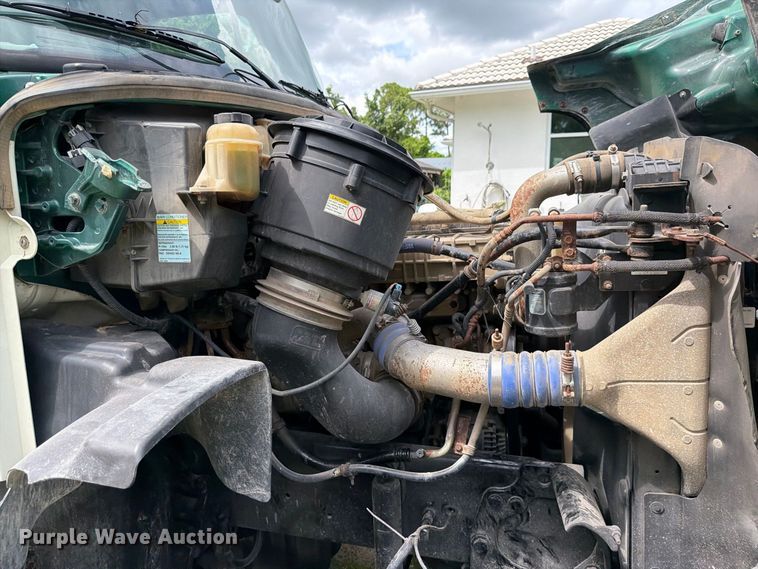 image for item DV7391 2016 Freightliner 114SD dump truck