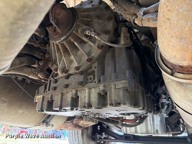 image for item DV7391 2016 Freightliner 114SD dump truck