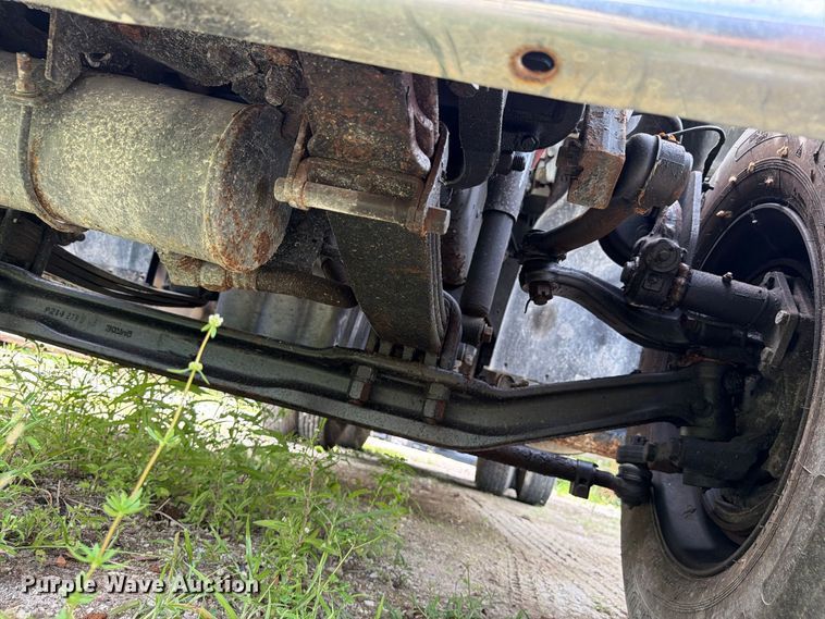 image for item DV7391 2016 Freightliner 114SD dump truck