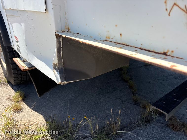 image for item DV8512 2013 International DuraStar 4300 bucket truck