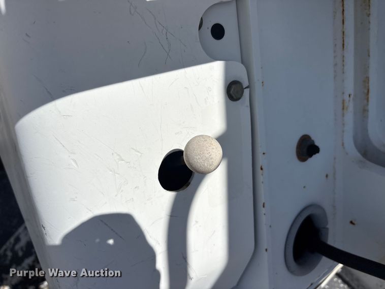 image for item DV8512 2013 International DuraStar 4300 bucket truck