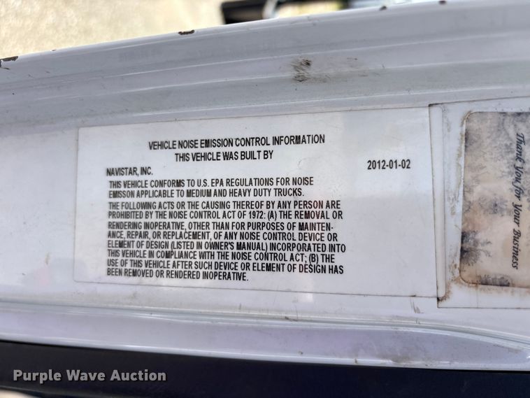 image for item DV8512 2013 International DuraStar 4300 bucket truck