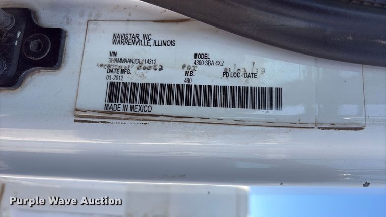 image for item DV8512 2013 International DuraStar 4300 bucket truck