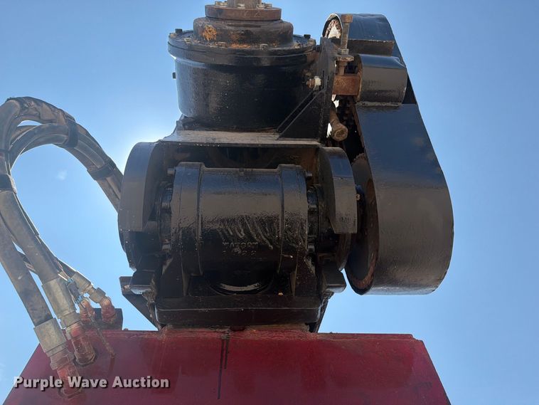 image for item DV8627 1997 Mack DM690S drilling rig truck