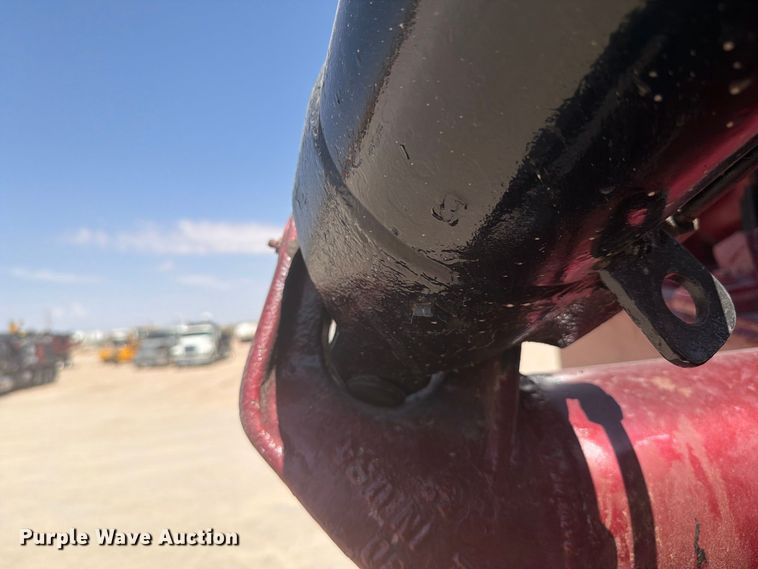 image for item DV8627 1997 Mack DM690S drilling rig truck