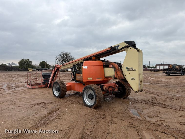 image for item DV8679 2008 JLG 600AJ boom lift
