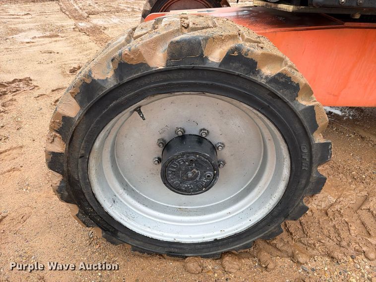 image for item DV8679 2008 JLG 600AJ boom lift