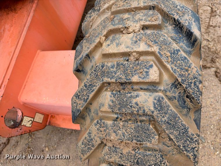 image for item DV8679 2008 JLG 600AJ boom lift