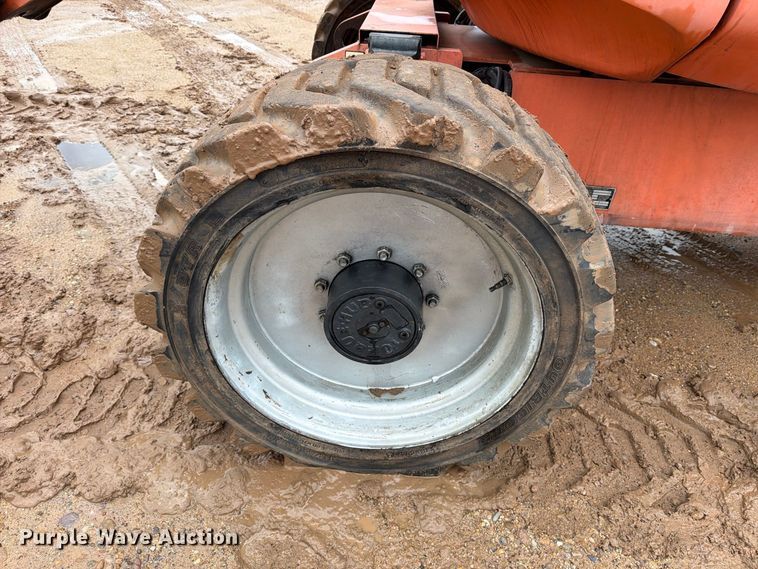 image for item DV8679 2008 JLG 600AJ boom lift