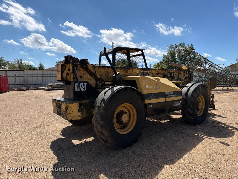 image for item DV8682 1999 Caterpillar TH83 telehandler