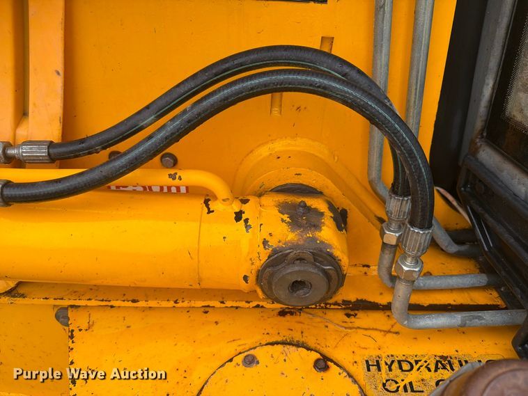 image for item DY3446 1995 JCB 214 3 backhoe
