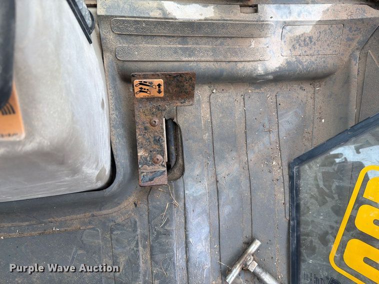 image for item DY3446 1995 JCB 214 3 backhoe