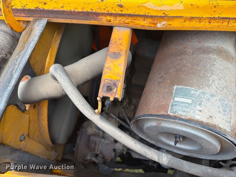 image for item DY3446 1995 JCB 214 3 backhoe