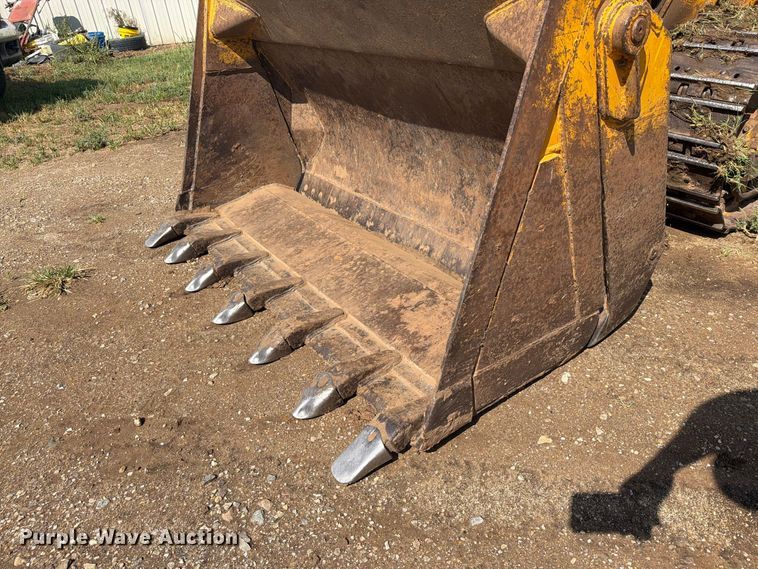 image for item DY3450 1982 John Deere 555A track loader