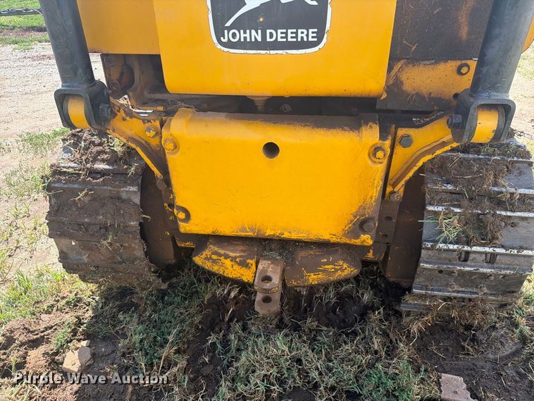 image for item DY3450 1982 John Deere 555A track loader